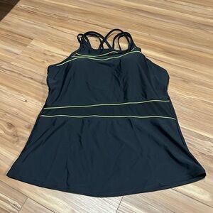St. John’s Bay Tankini Activewear Tank Black Size 16